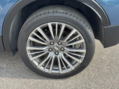 2024 Cadillac XT4 AWD 4dr Premium Luxury