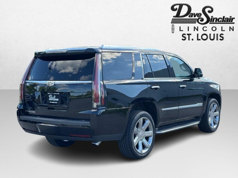 2019 Cadillac Escalade 4WD 4dr Luxury