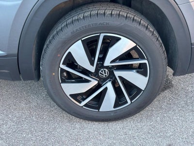 2025 Volkswagen Atlas 2.0T SE w/Technology 4MOTION