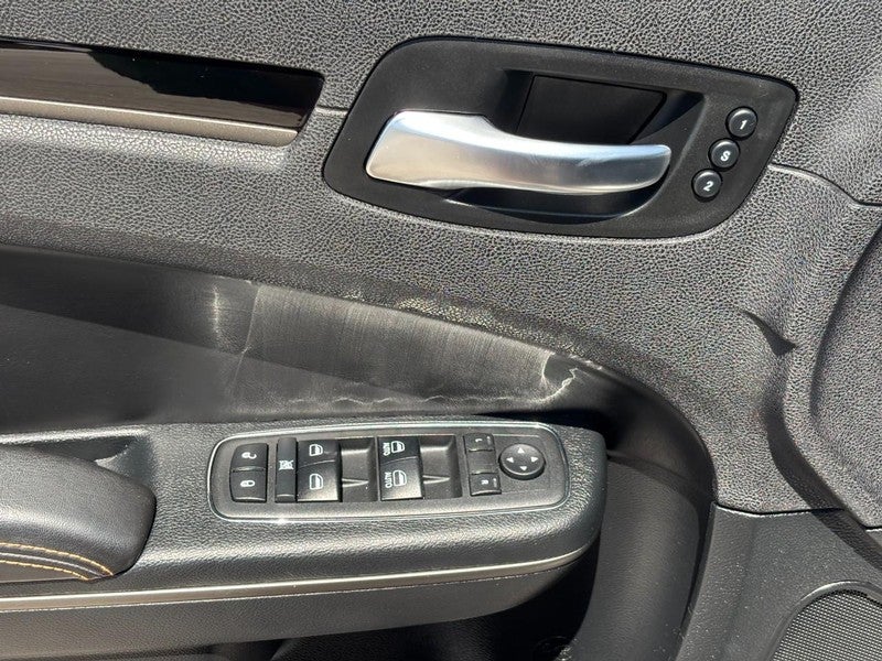 2018 Chrysler 300 300S AWD