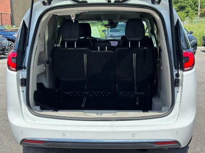 2024 Chrysler Pacifica Touring L FWD