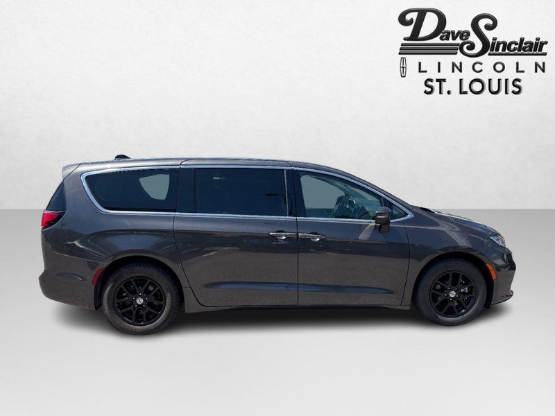 2023 Chrysler Pacifica Touring L FWD