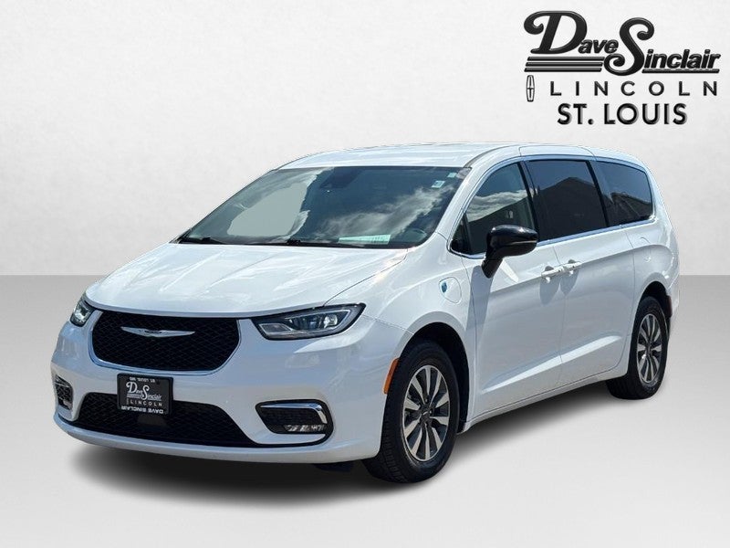 2024 Chrysler Pacifica Hybrid Select FWD