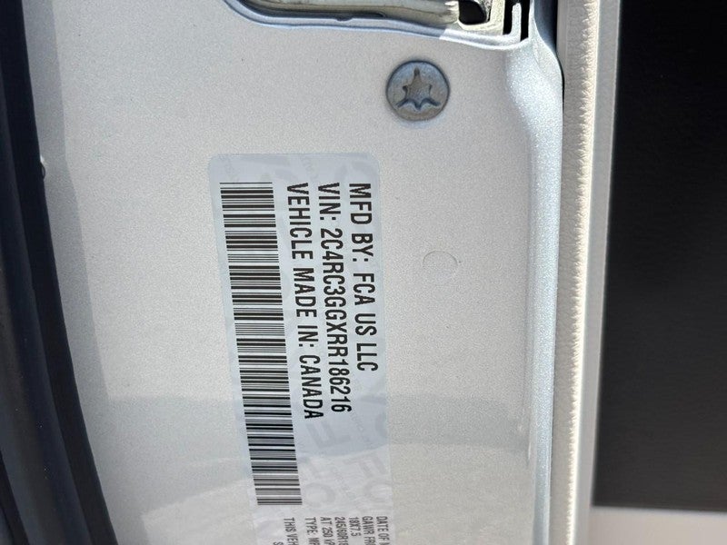 2024 Chrysler Pacifica Limited AWD