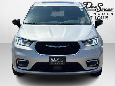 2024 Chrysler Pacifica Limited AWD