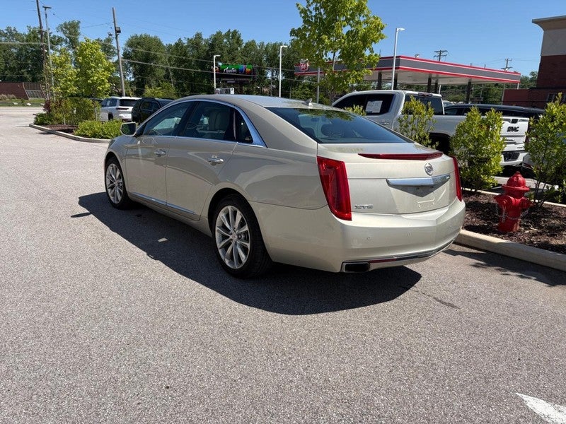 2013 Cadillac XTS 4dr Sdn Luxury FWD