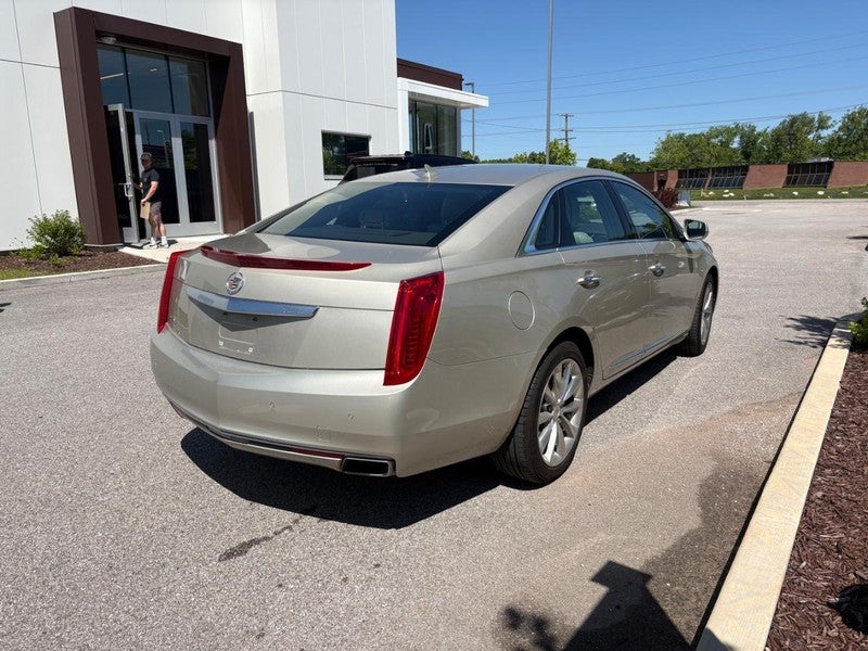 2013 Cadillac XTS 4dr Sdn Luxury FWD