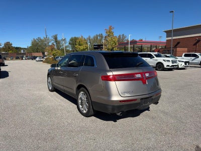 2019 Lincoln MKT Standard