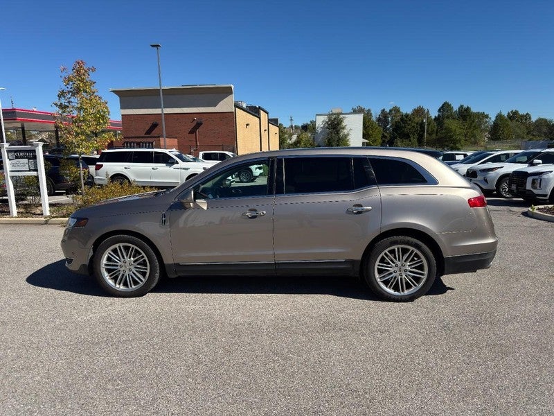 2019 Lincoln MKT Standard