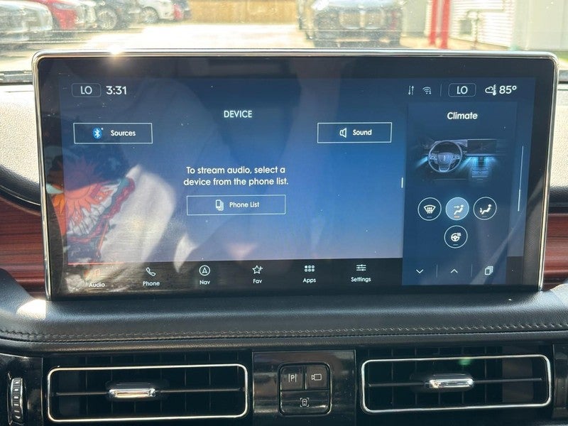 2022 Lincoln Nautilus Reserve AWD