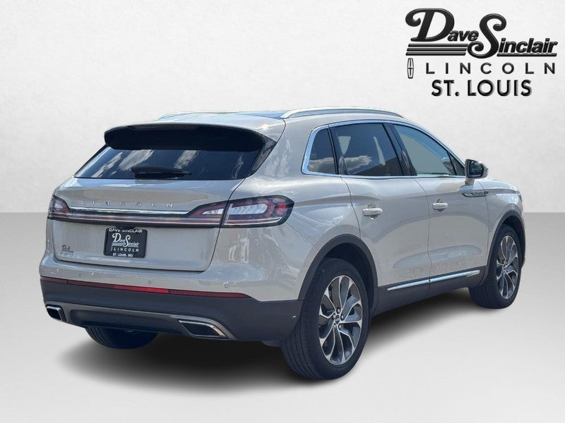 2022 Lincoln Nautilus Reserve AWD