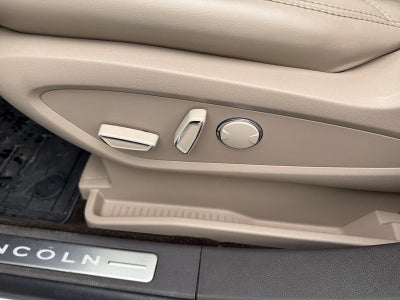 2022 Lincoln Nautilus Reserve AWD