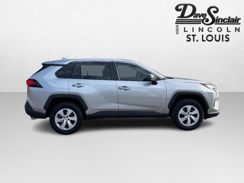 2025 Toyota RAV4 LE FWD (Natl)
