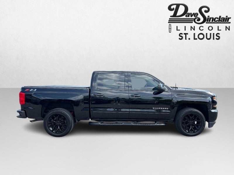 2018 Chevrolet Silverado 1500 4WD Crew Cab 143.5" LT w/2LT
