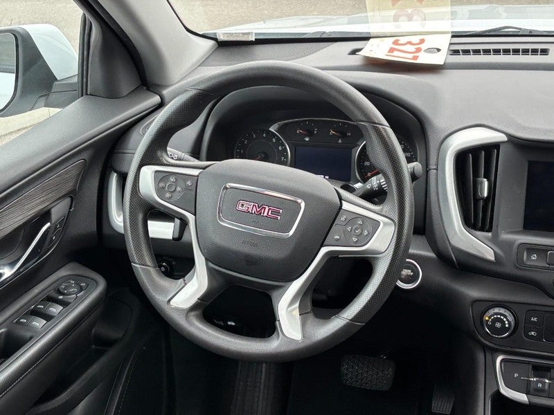 2023 GMC Terrain FWD 4dr SLE