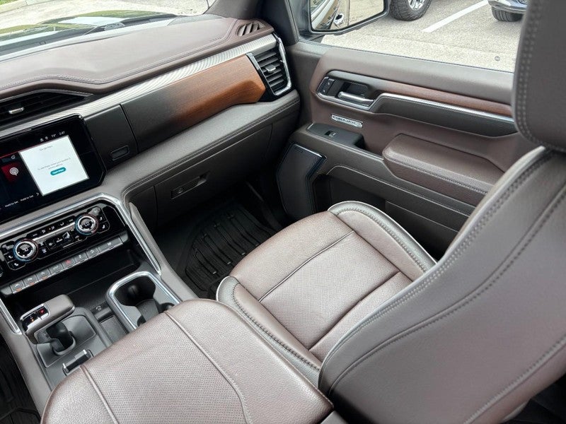 2024 GMC Sierra 1500 4WD Crew Cab 147" Denali