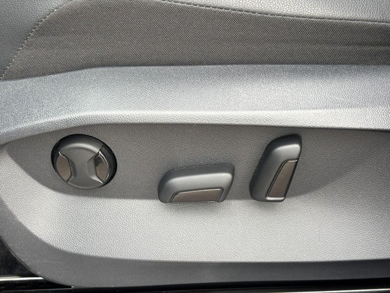 2023 Volkswagen Tiguan 2.0T SE R-Line Black 4MOTION