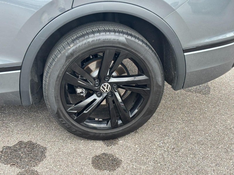2023 Volkswagen Tiguan 2.0T SE R-Line Black 4MOTION