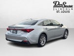2020 Toyota Avalon Hybrid XLE (Natl)