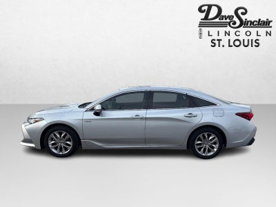 2020 Toyota Avalon Hybrid XLE (Natl)