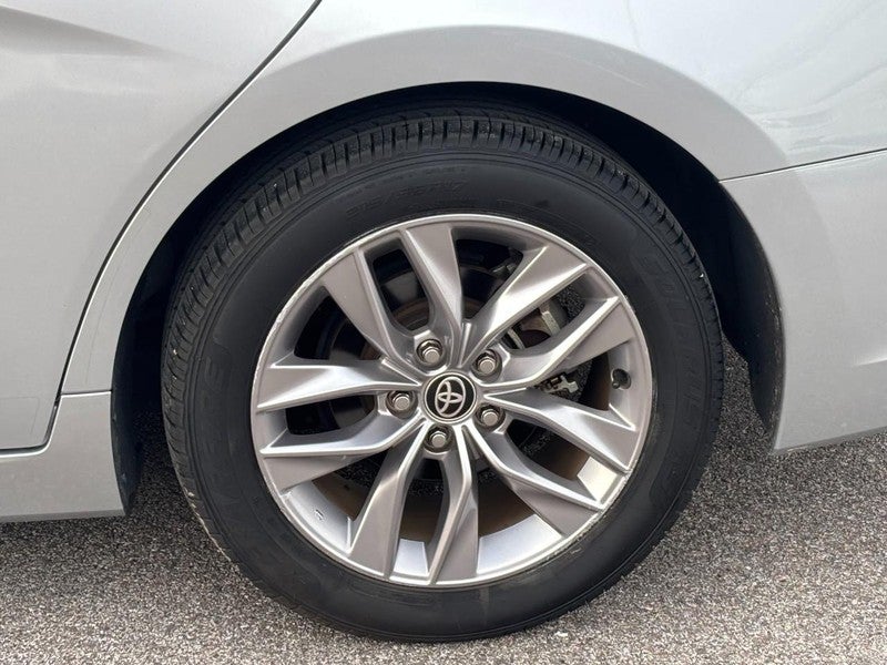 2020 Toyota Avalon Hybrid XLE (Natl)