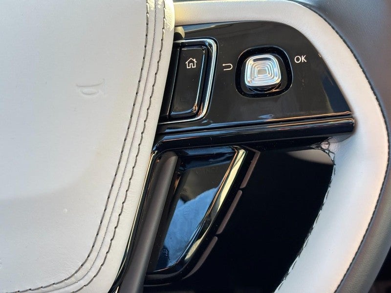 2027 Lincoln Aviator Premiere AWD