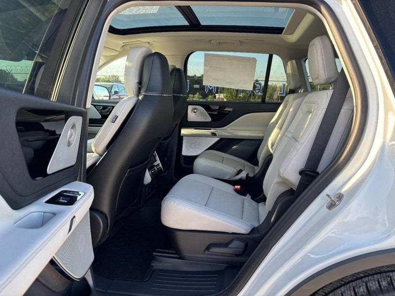 2027 Lincoln Aviator Reserve AWD