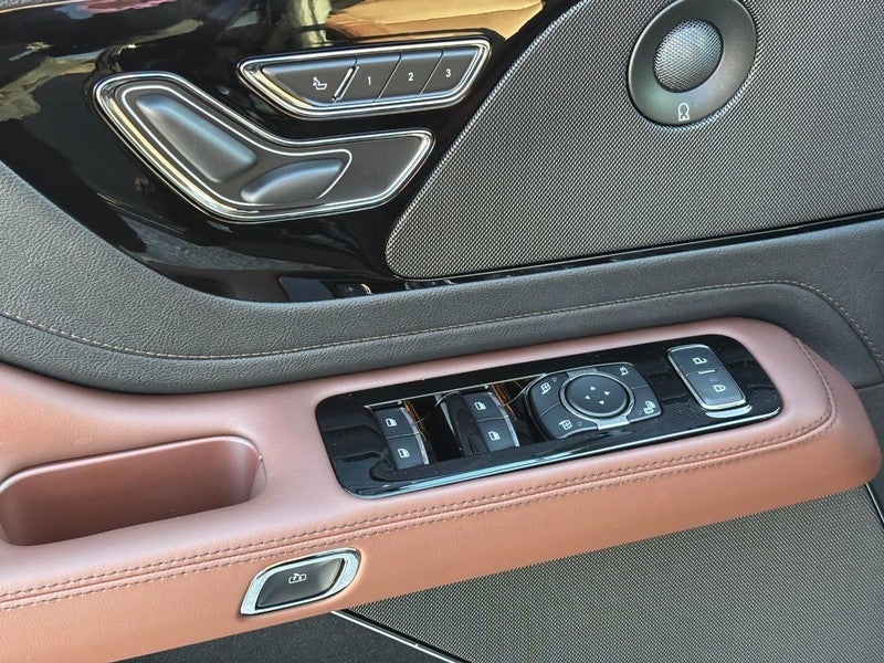 2027 Lincoln Aviator Reserve AWD