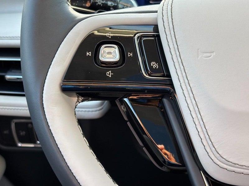 2027 Lincoln Aviator Reserve AWD