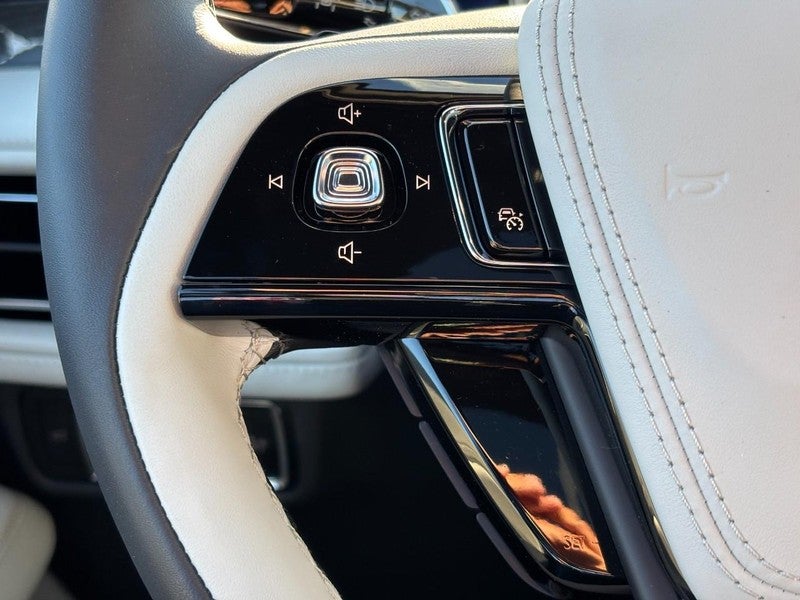 2027 Lincoln Aviator Black Label AWD