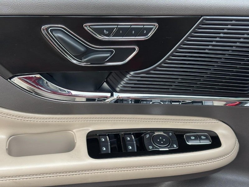 2022 Lincoln Corsair Standard FWD