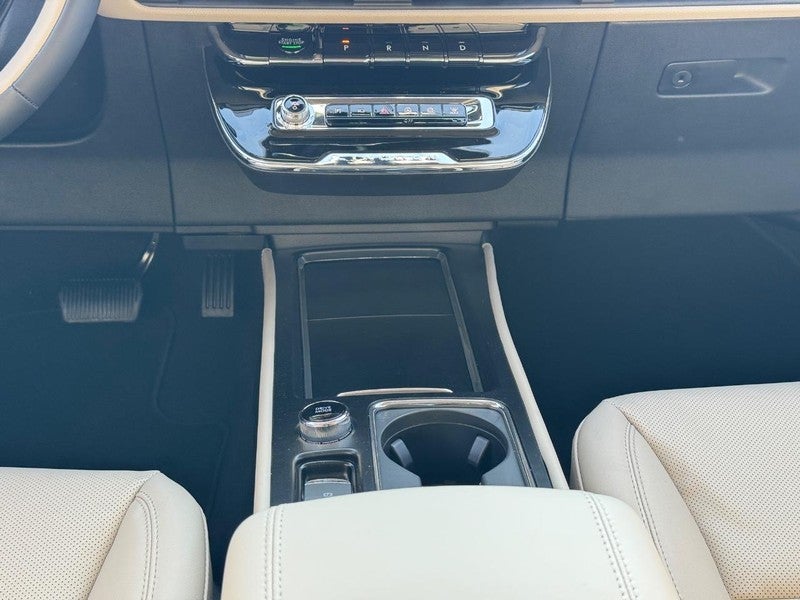 2026 Lincoln Corsair Premiere AWD