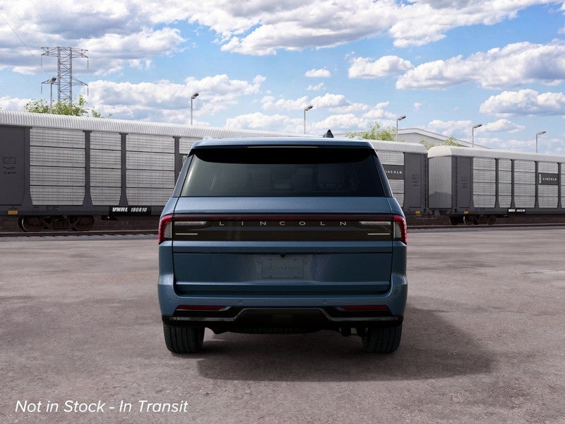 2027 Lincoln Navigator Reserve 4x4