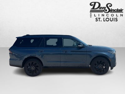 2027 Lincoln Navigator Reserve 4x4