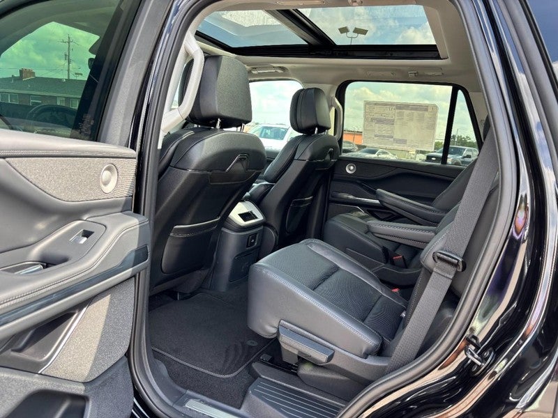 2027 Lincoln Navigator Reserve 4x4
