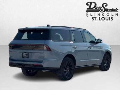 2027 Lincoln Navigator Reserve 4x4