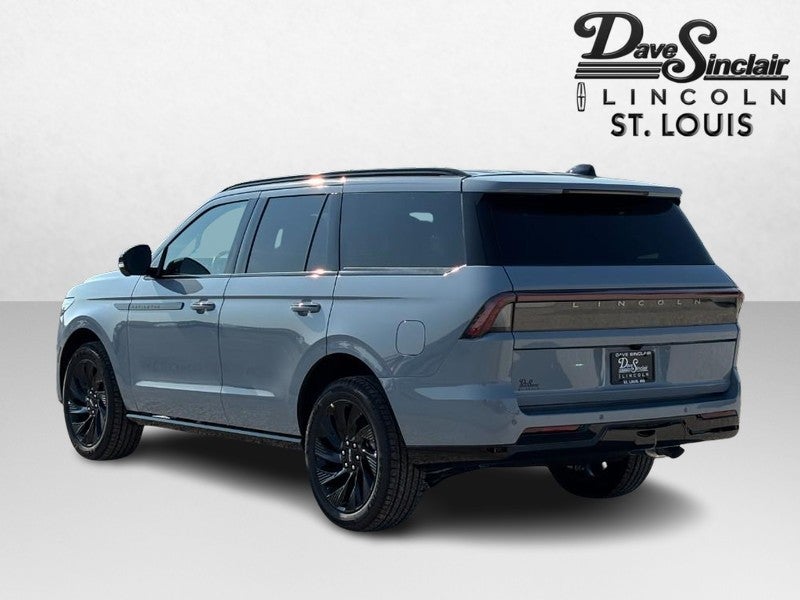2027 Lincoln Navigator Reserve 4x4