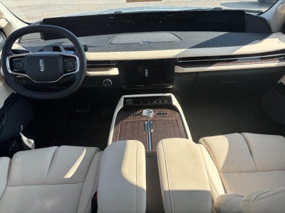 2027 Lincoln Navigator Reserve 4x4