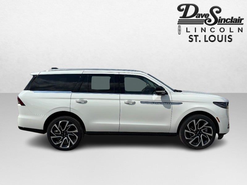2027 Lincoln Navigator Reserve 4x4