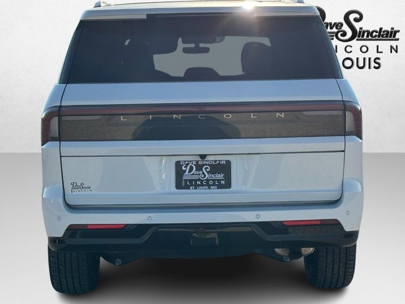 2027 Lincoln Navigator Black Label 4x4