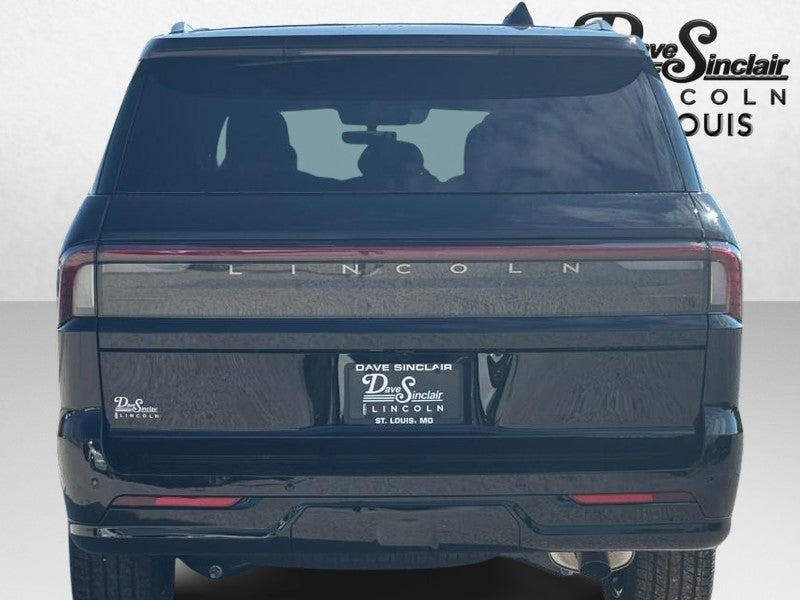2027 Lincoln Navigator Black Label 4x4