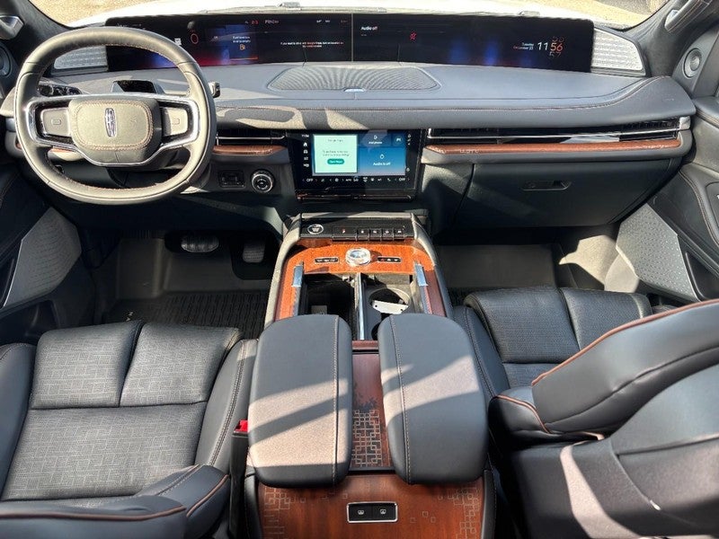 2025 Lincoln Navigator Black Label 4x4