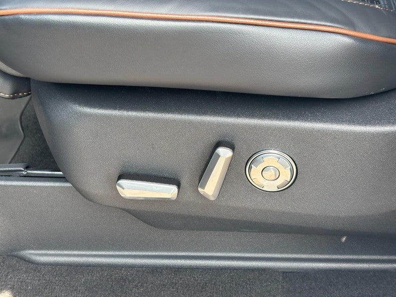 2025 Lincoln Navigator Black Label 4x4