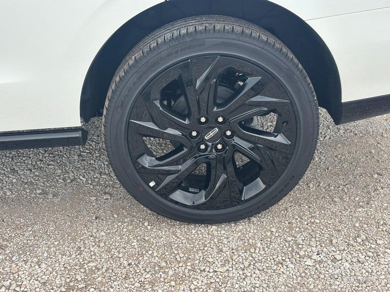 2027 Lincoln Navigator Black Label 4x4