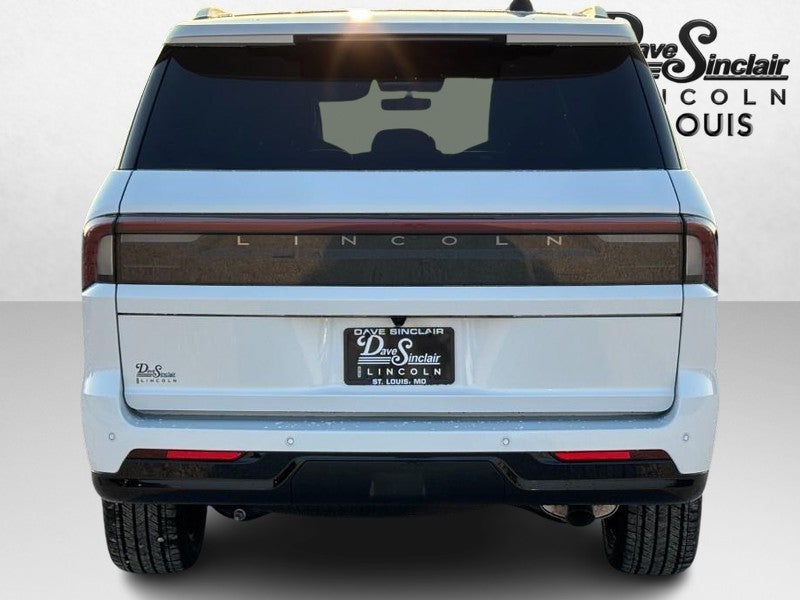 2027 Lincoln Navigator Black Label 4x4