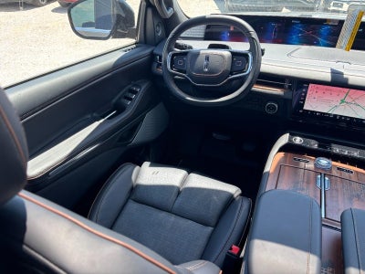 2026 Lincoln Navigator Black Label 4x4