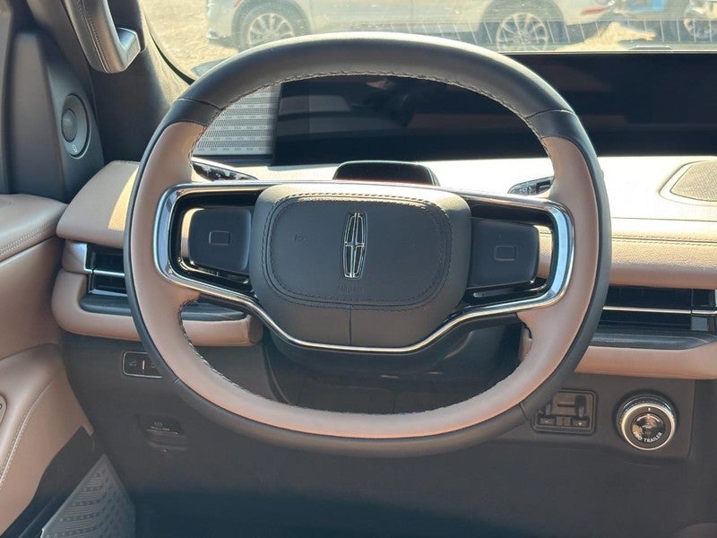 2027 Lincoln Navigator Black Label 4x4