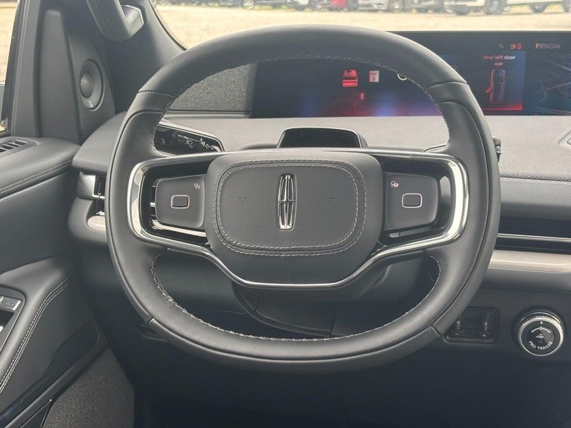 2027 Lincoln Navigator L Reserve 4x4