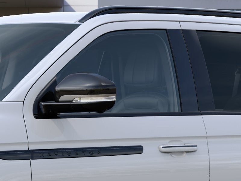 2027 Lincoln Navigator L Reserve 4x4