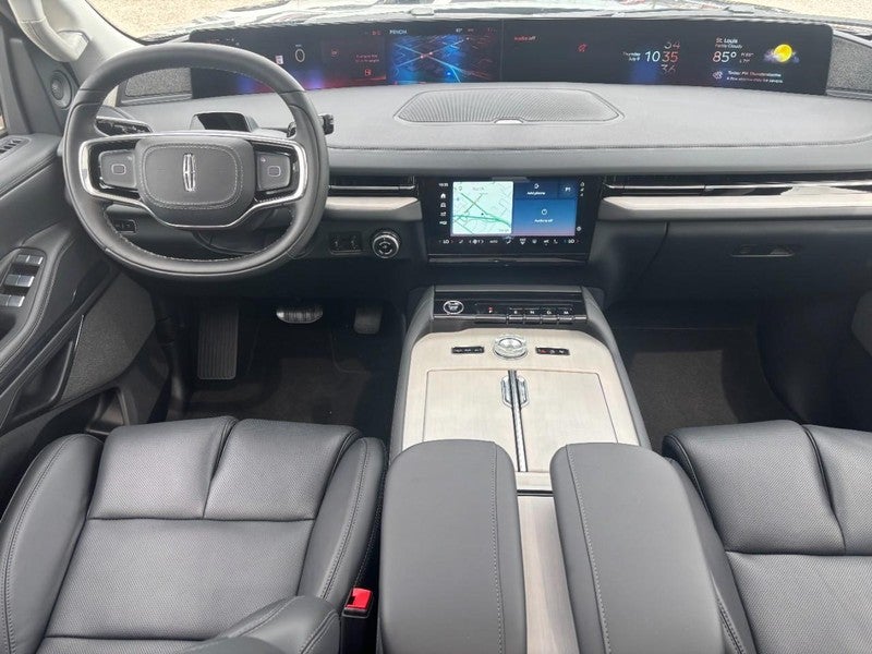 2027 Lincoln Navigator L Reserve 4x4